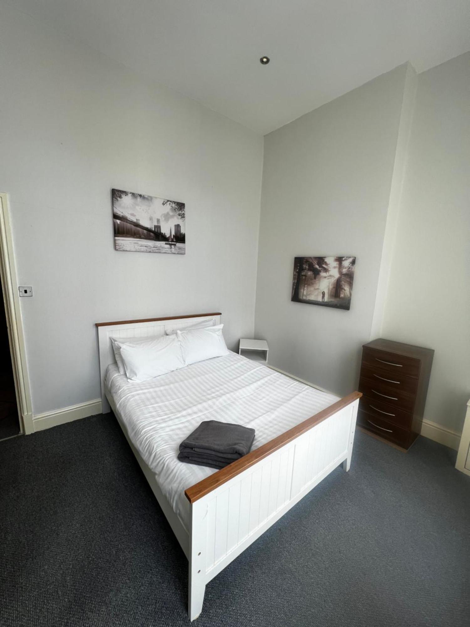 Апартаменты No 3 - Large 1 Bed Near Sefton Park And Lark Lane Ливерпуль Экстерьер фото