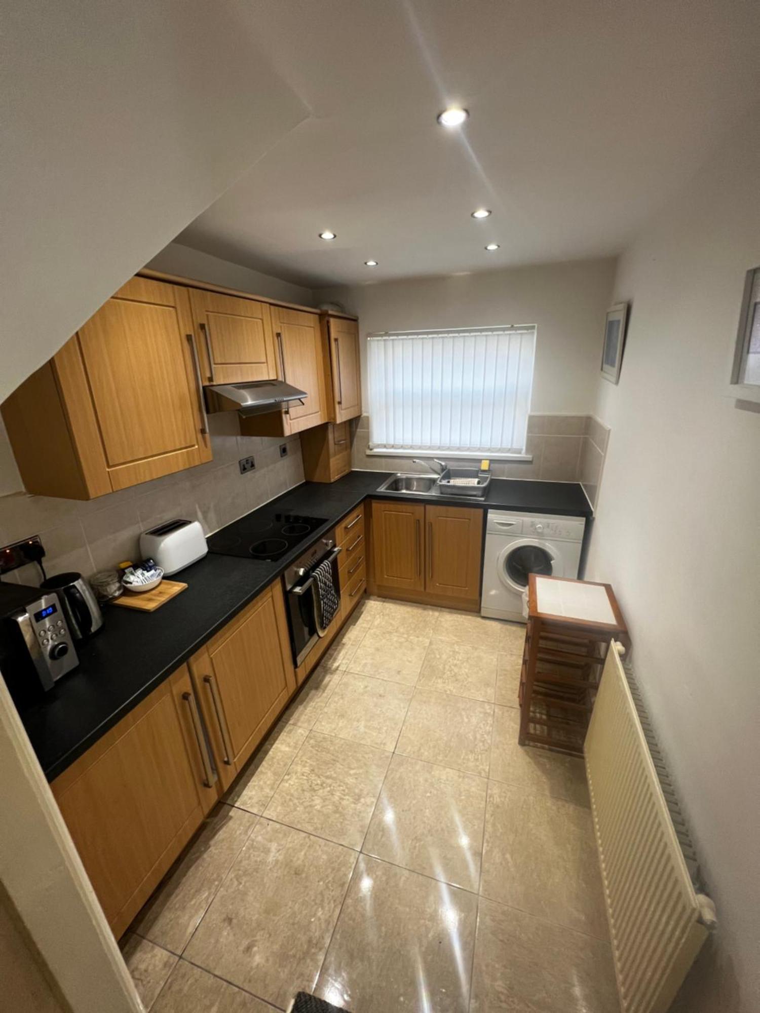 Апартаменты No 3 - Large 1 Bed Near Sefton Park And Lark Lane Ливерпуль Экстерьер фото